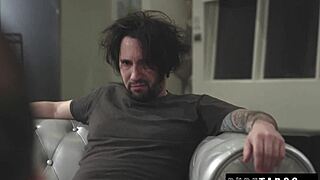 Tommy Pistols fucks a sexy cyborg in hardcore action