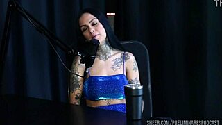 Compilado da Evelyn Buarque no Preliminares Podcast com Bia Hot Watch on Sheer Red!