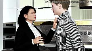 Ain't Gonna Be No Side Piece Issa