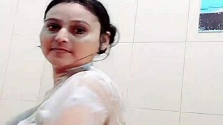 desi bathroom encounter with big tits and ass