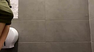 Close up of extreme fingering and anal play in a big ass