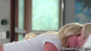 Teen Bailey Brooke Tongue Fucks Stepmom