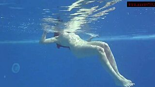 Enjoy lina mercury and mia ferrari naked in pool