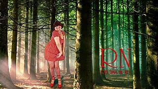 Naked brunette milf secretary surprises manager with her height in the office.