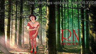 Naked brunette milf secretary surprises manager with her height in the office.