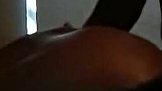 This monster cock is massive and ready for action 😲