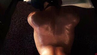 Harley Quinn sex rises!