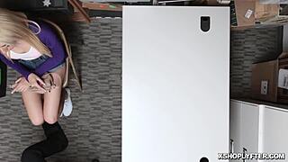 Teen Jessica Jones blows LP officer hard in shop office