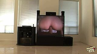 Newspaper Sale Turns into Anal with Married Stranger at Door