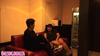 me dej� coger por mi jefe para que me aumente el sueldo alisongonzalez26