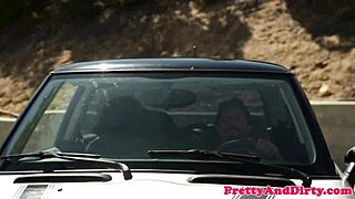 Cockloving Model Gives Sloppy Blowjob Facial