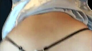 I fuck my neighbor's wife when he works.