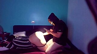 my friend fucks me fast before others arrive