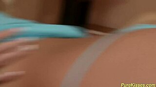 Horny Sapphic Lesbian Teens Lick And Kiss To Orgasm