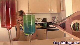 Amateur stepsis gets fingered and toyed by lesbian group