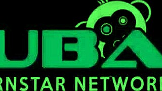 Jessica Strips Off Her Sexy Hot Clothes For Nude Show