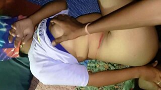 Watch Indian bhabhi squirt while getting fucked in HD video