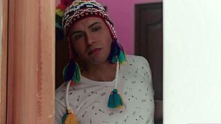 Hermanastros Son Descubiertos Follando A Escondidas Después De Evento Típico Peruano Gran Pollada