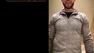 WATCH THESE HOT GAY GUYS SUCKING COCKS AND GETTING ASS POUNDED DEEP!