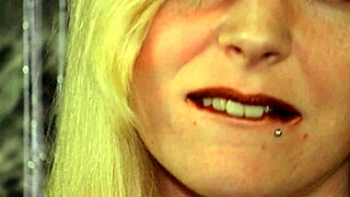 Hey Roxy, show us that slow motion non-nude action!