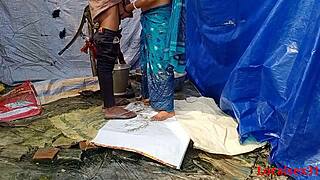 Hardcore webcam video of hot desi wife's outdoor sex