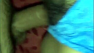 they offered money to fuck my big ass, and i accepted