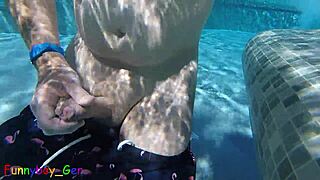 dude, this gay guy jerks off his fat cock in a public thermal pool! hot underwater action! 🔥