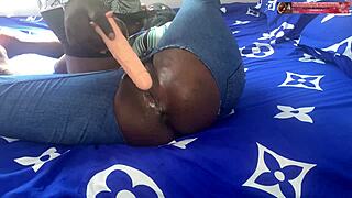 Nurse from Kumasi Ghana uses dildo to get paid