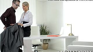 Mature Babe Moans While Getting Fucked Hard