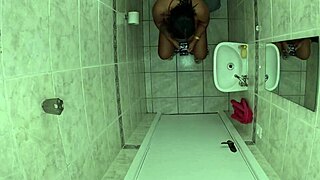 Amateur video of a big cock and anal sex