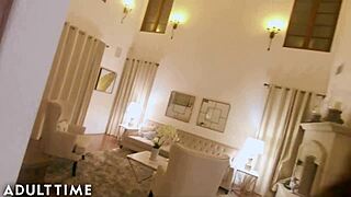 Hot wife Alexis Fawx cucks with officer