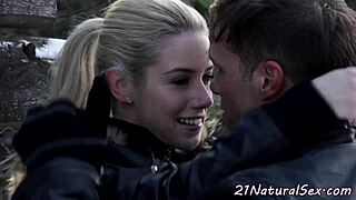 european girlfriend bounces on lovers cock in beautiful amateur glamour