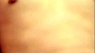 gay vietnamese guys show off cute blowjob and handjob live on blued, so hot and sexy 😍