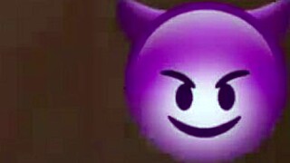 Cubana chiquita y blanquita con bollo apretado, la singa duro pinga gorda hasta sacarle leche con orgasmos ricos pov - latinos puercos