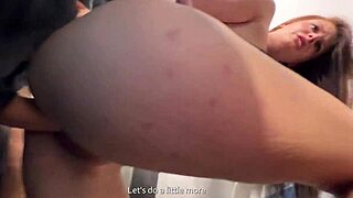 हमने ड्रेसिंग रूम में शानदार चुदाई की, बहुत गुप्त