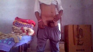 I want a virgin pussy, hairy and ready for hardcore gay action.