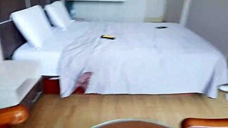 Latina Enters Hotel For Homemade Sex