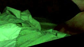 Amateur pregnant woman's homemade sex video: hidden camera edition