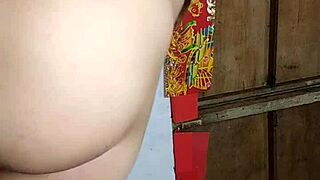 Slapping my big butt, I need you to slap and play with my ass