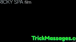 Wow, this cute amateur got tricked into sucking during massage!