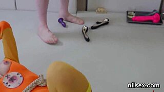 Wacky cutie gets anal treatment in the loony bin