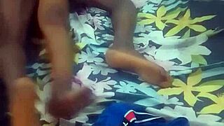 She can't stop moaning during this beautiful homemade orgasm, and i love it 😍