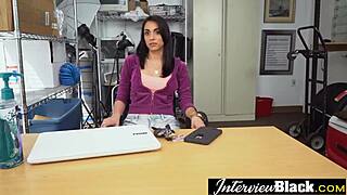 i'm a latina teen sucking big black cock like a pornstar