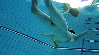 Blonde anal slut Hillary Scott stuffs her asshole and mouth with huge dick!