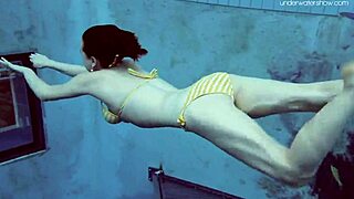 Blonde anal slut Hillary Scott stuffs her asshole and mouth with huge dick!