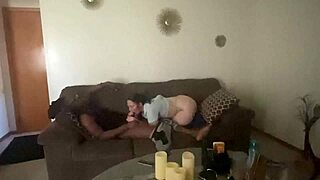 Homemade Sucking Session with Jiggling Ass