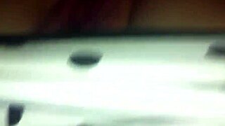 Girlfriend Can't Feel Boyfriend's Small Cock During Creampie