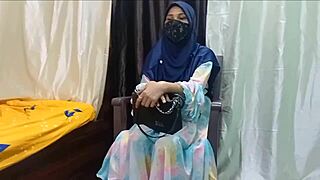 Hey, watch this Indian Muslim wife ride her husband hard!