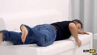 i can’t believe her mouth is pleasing my butt like this