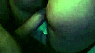 Boca Abajo Se Le Va Toda La Verga Gigante En El Culo